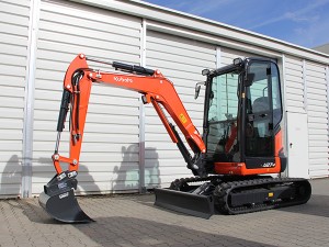 Kubota High spec U27.JPG
